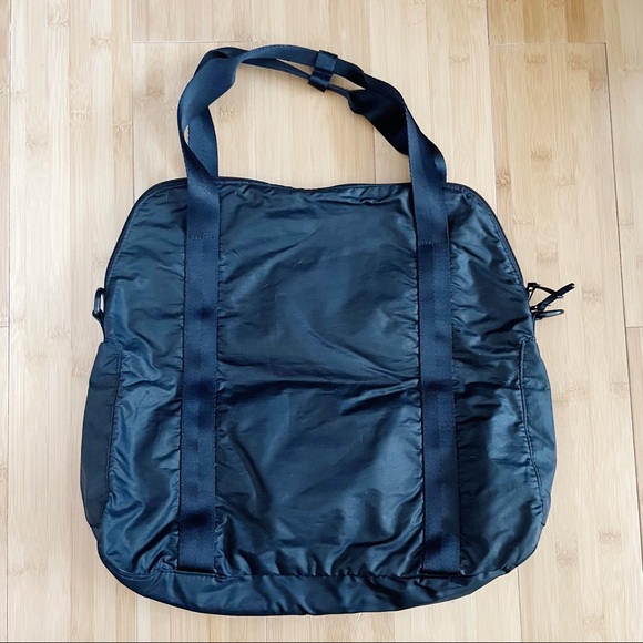 Under Armour Messenger Tote Bag - Picture 2 of 8